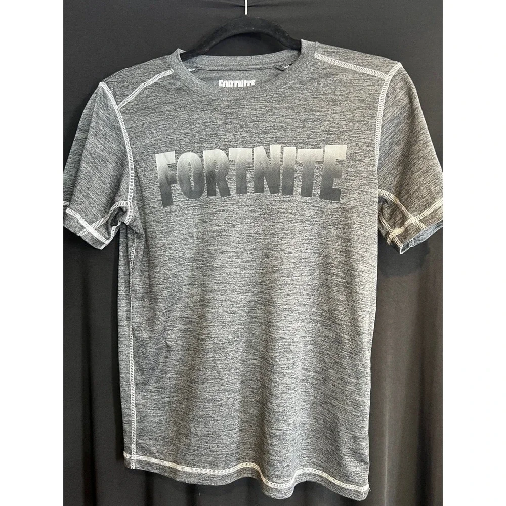 Youth Fortnite T Shirt Size 14/16